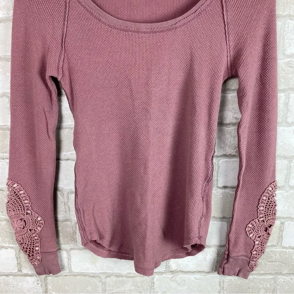FP We The Free Synergy Cuff Thermal Pink Size M